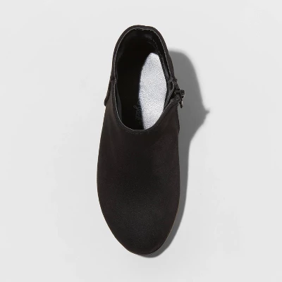 Toddler Girls' Penelope Zipper Booties - Cat & Jack™ 2 Toddler Girls' Penelope Zipper Booties - Cat & Jack™ - Image 2