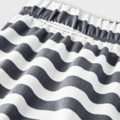 Baby 2pc 'Itsy Bitsy' Sweatshirt & Jogger Pants Set - Halloween - Cat & Jack™ Gray 6 Baby 2pc 'Itsy Bitsy' Sweatshirt & Jogger Pants Set - Halloween - Cat & Jack™ Gray -Cat & Jack GUEST bf2eee35 3a5a 4cee b1f8 c901269810f0