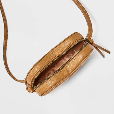 Girls' Heart Shaped Crossbody Bag - Cat & Jack™ Brown 2 Girls' Heart Shaped Crossbody Bag - Cat & Jack™ Brown - Image 2